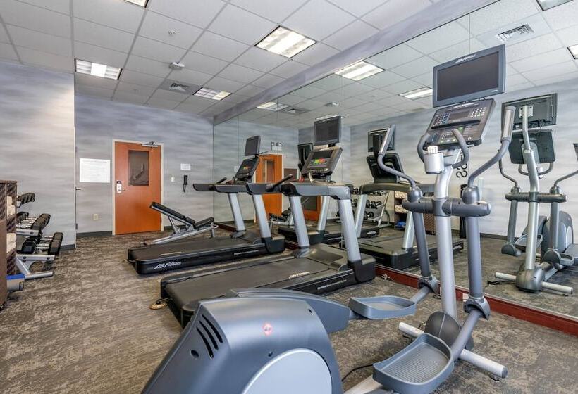 فندق Fairfield Inn And Suites Holiday Tarpon Springs