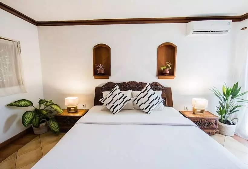 هتل Fare Ti’i Villas