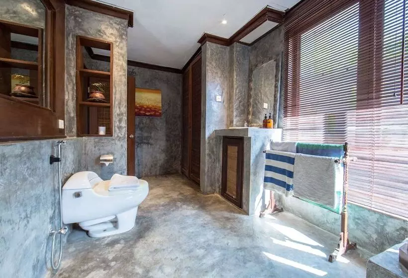 هتل Fare Ti’i Villas