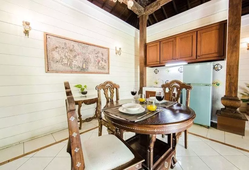 هتل Fare Ti’i Villas