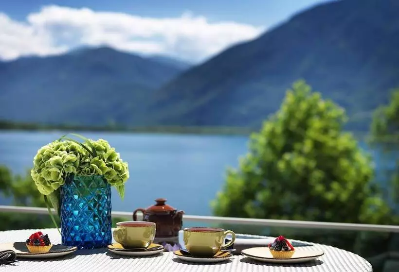 هتل Giardino Lago