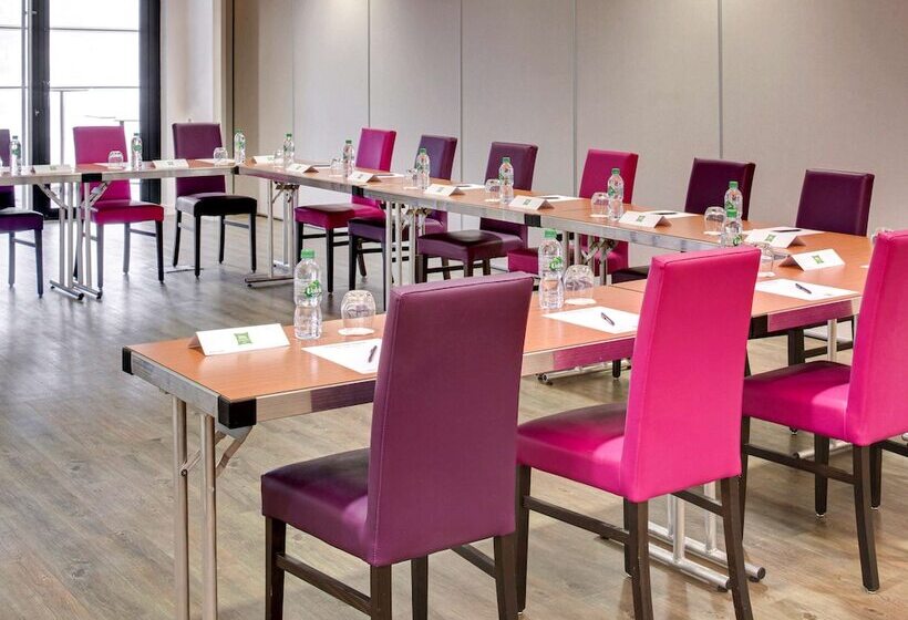 Hotel Ibis Styles Montargis Arboria