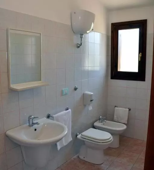 Отель La Corte Degli Ulivi