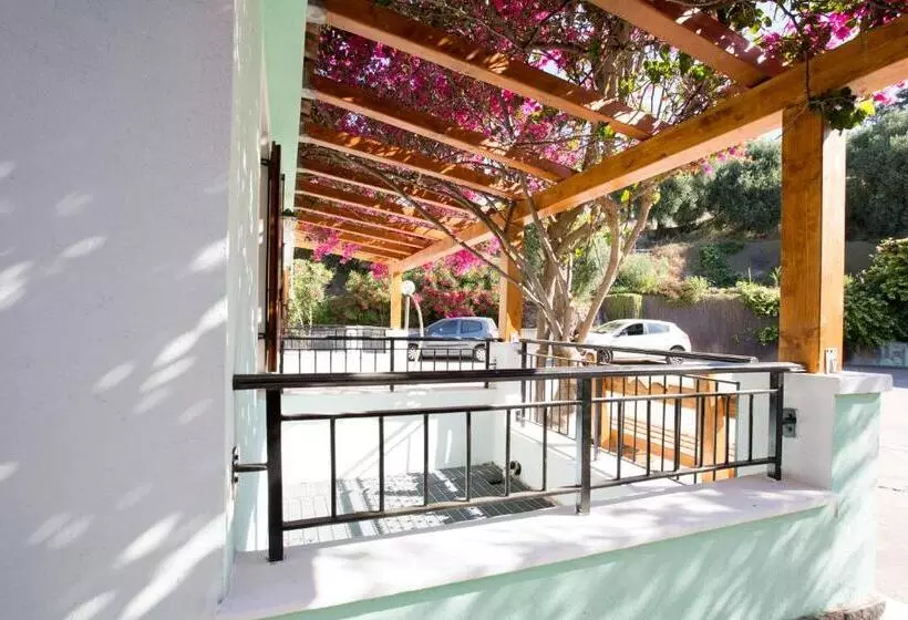 Отель La Corte Degli Ulivi