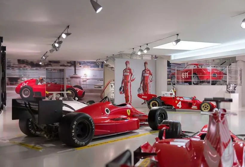 هتل Maranello Village