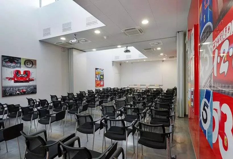 هتل Maranello Village