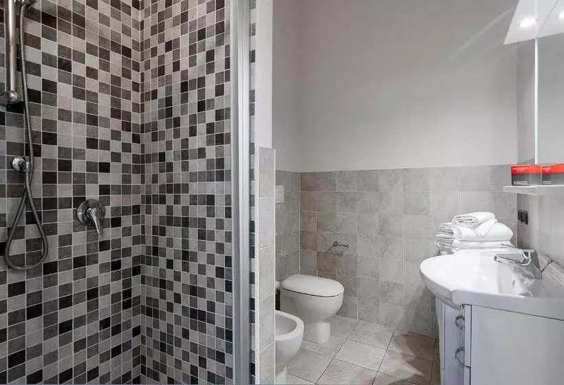 هتل Maranello Village