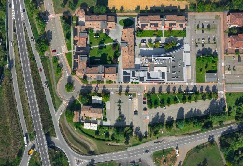 فندق Maranello Village