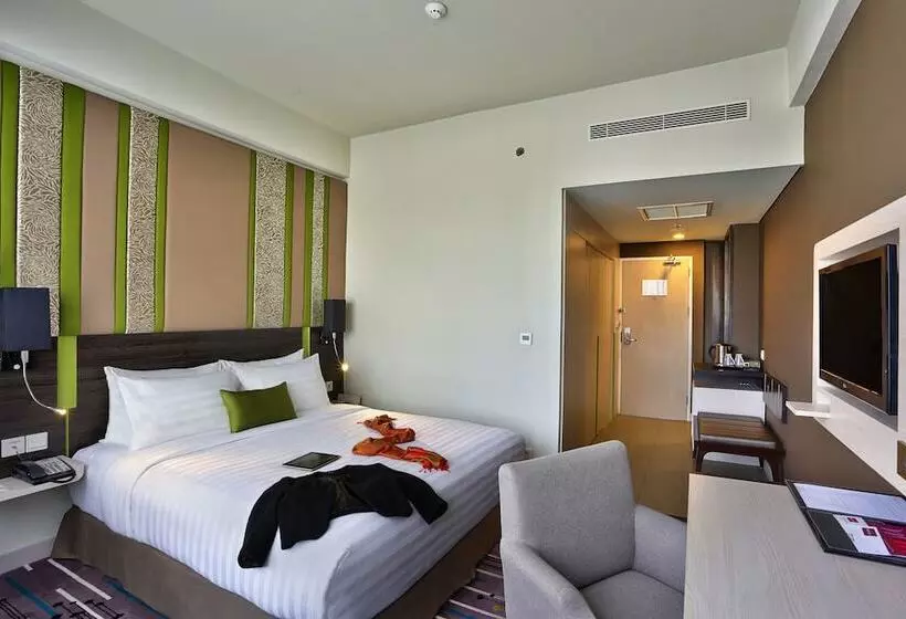 בית מלון כפרי Mercure Serpong Alam Sutera