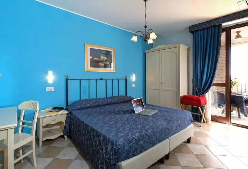 Отель Ristorante Casa Rossa