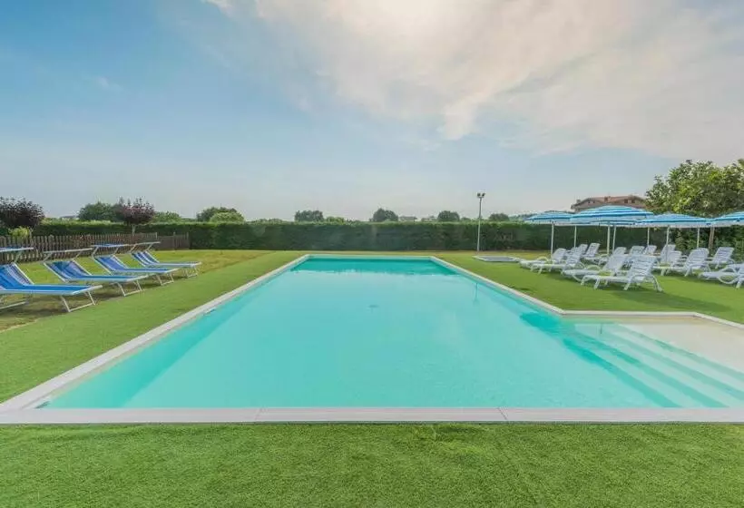 Отель Ristorante Casa Rossa