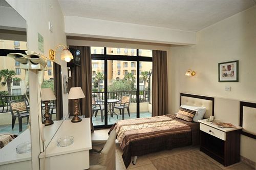 בית מלון כפרי Ir-Rokna