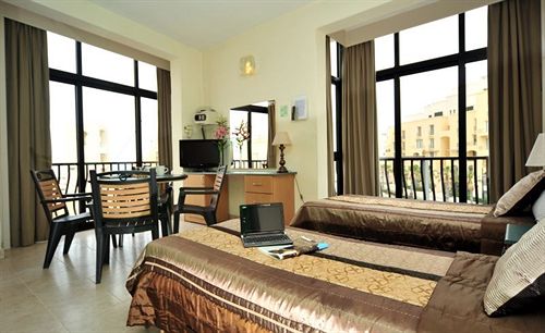 בית מלון כפרי Ir-Rokna