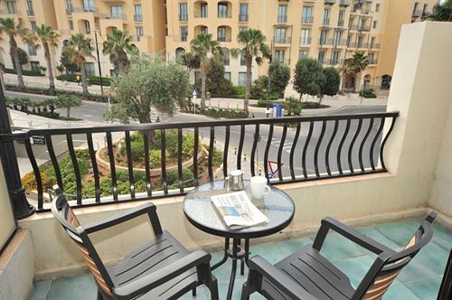 בית מלון כפרי Ir-Rokna