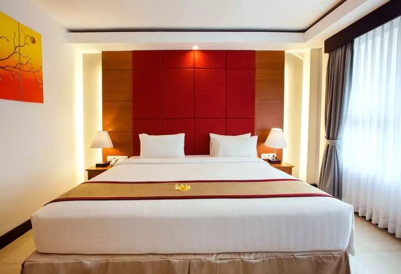 ホテル Royal Regantris Kuta