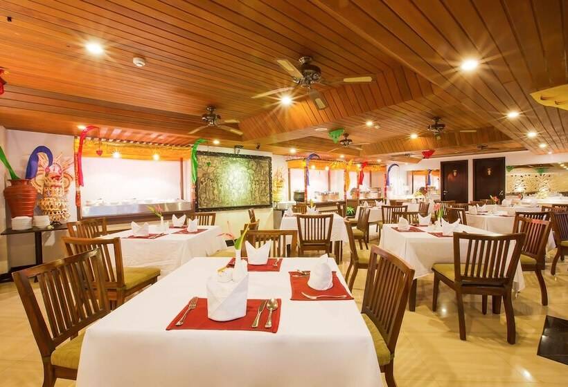 فندق Royal Regantris Kuta