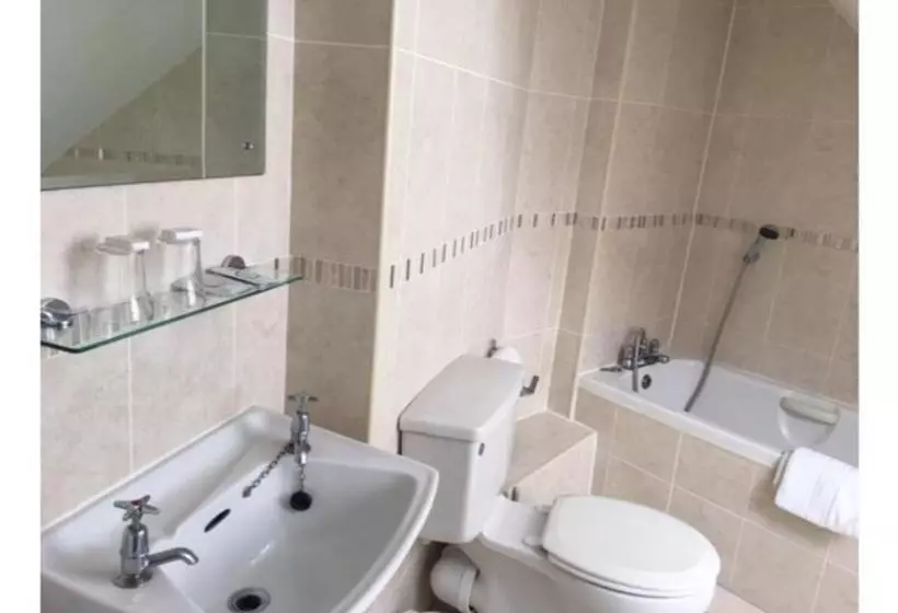 ホテル Runnymede Court