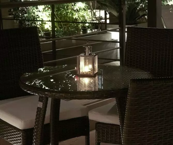 هتل San Telmo Suites