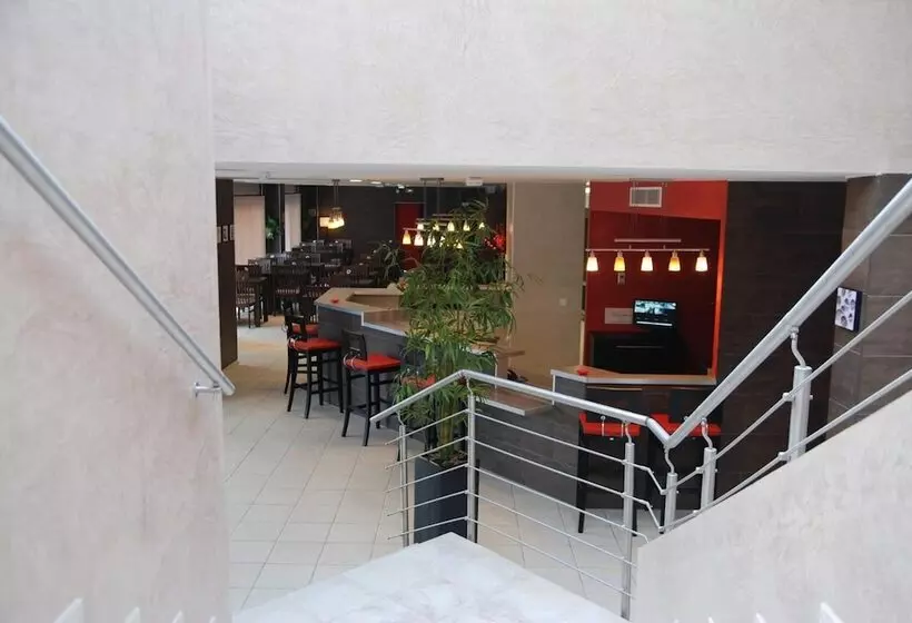 Hotel Paris Pacific Paris Villejuif  Pres Du Metro L Hay Les Roses Ligne 14   Direct Paris Aeroport Orly E