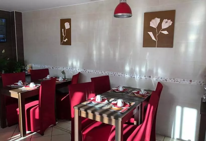 Hotel Paris Pacific Paris Villejuif  Pres Du Metro L Hay Les Roses Ligne 14   Direct Paris Aeroport Orly E