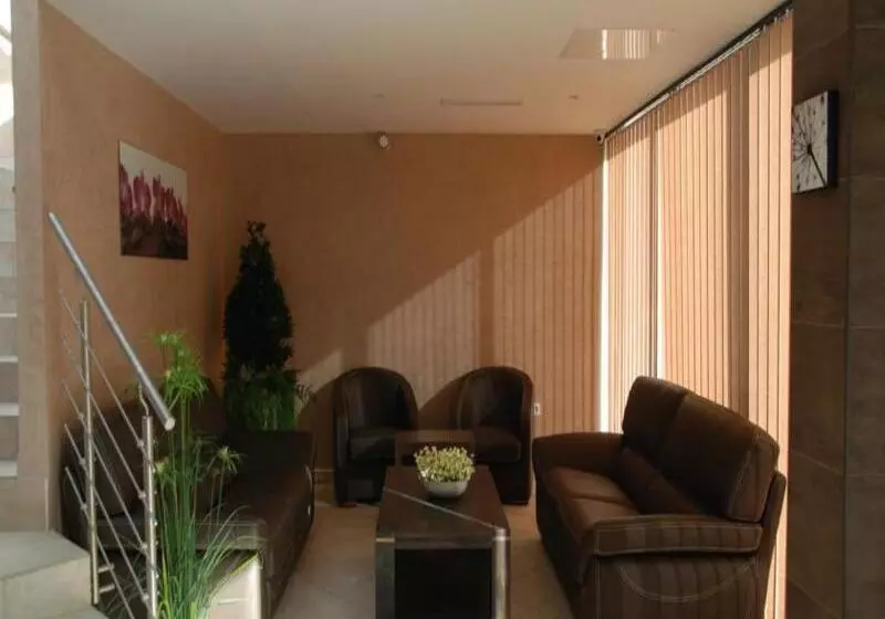 Hotel Paris Pacific Paris Villejuif  Pres Du Metro L Hay Les Roses Ligne 14   Direct Paris Aeroport Orly E