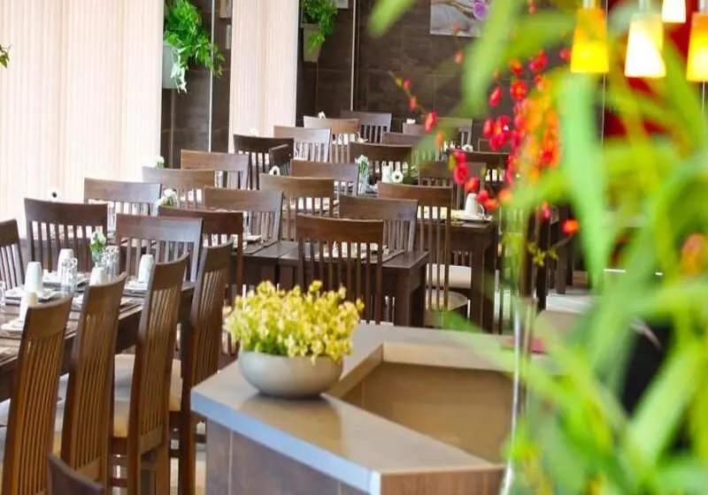 Hotel Paris Pacific Paris Villejuif  Pres Du Metro L Hay Les Roses Ligne 14   Direct Paris Aeroport Orly E