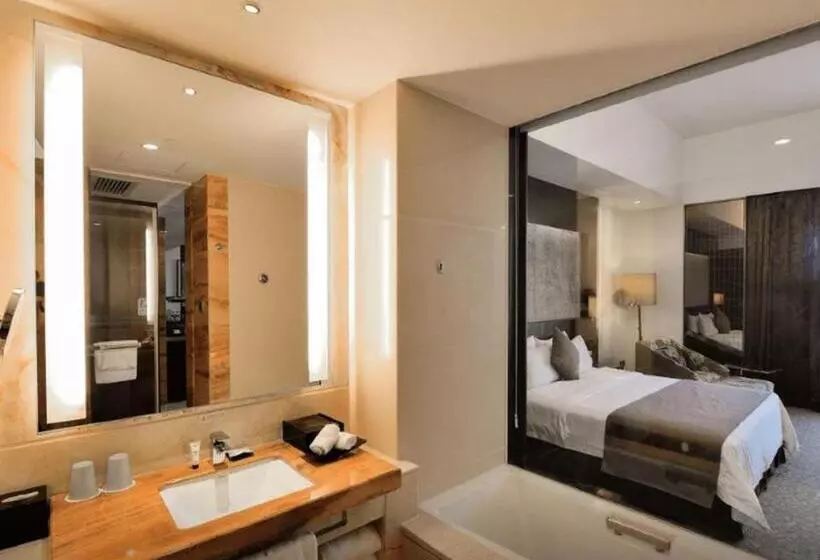 Vanburgh Hotel   Free Shuttle Bus Transfer During Canton Fair