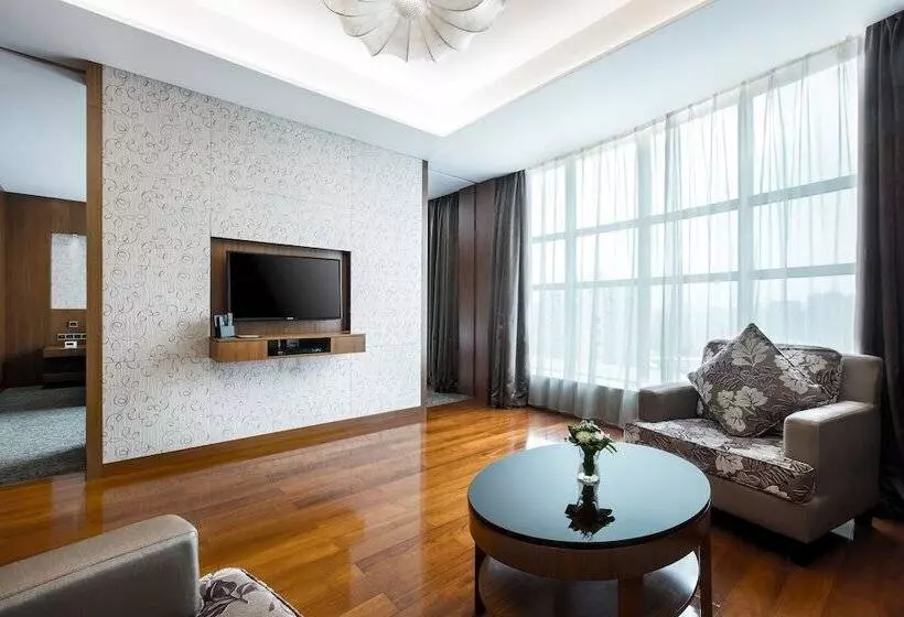 Vanburgh Hotel   Free Shuttle Bus Transfer During Canton Fair