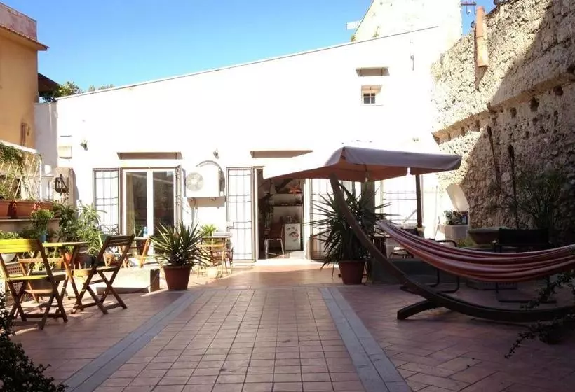 La Casa Di Marzapane Bed & Breakfast