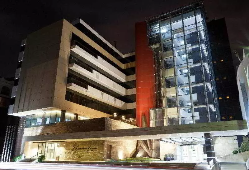 Hotel Ramada & Suites Baku