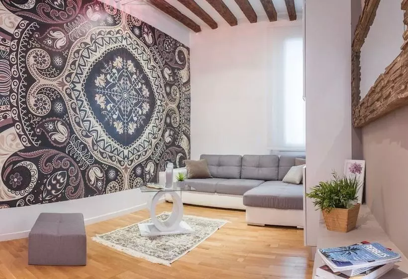 San Polo Design Apartments by Wonderful Italy