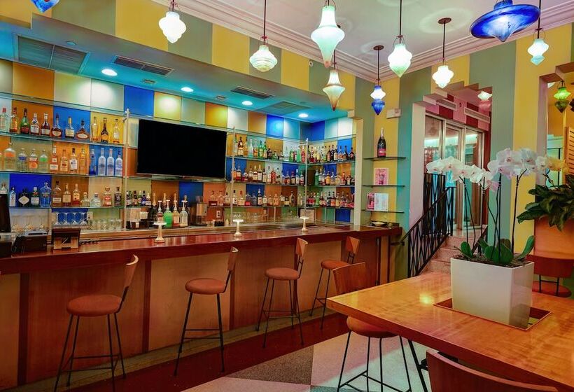 The Tony Hotel South Beach