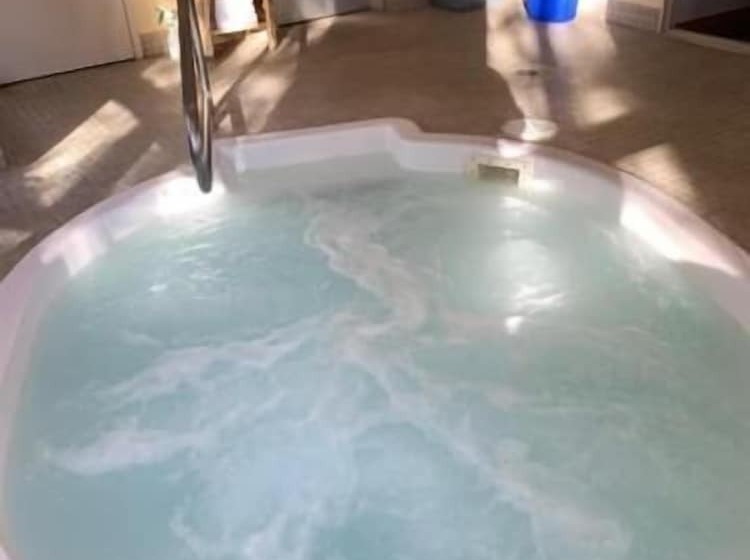 ホテル Glacier Mountain Lodge