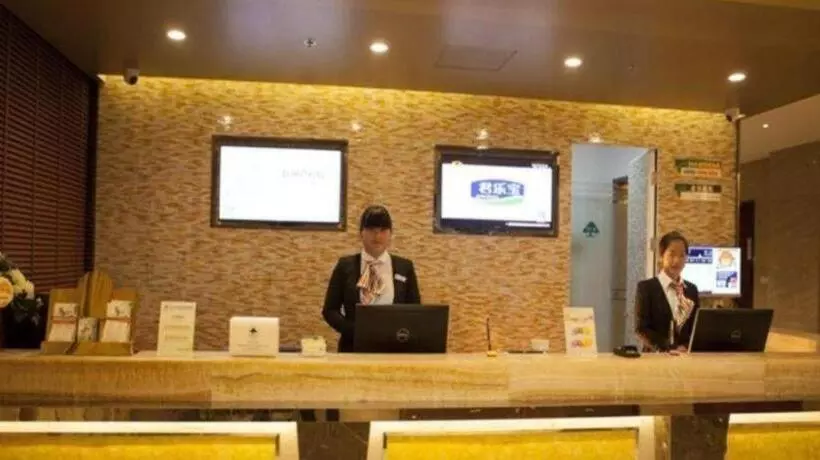 Hotelli Greentree Inn Jiansu Nantong Tongzhouwan Huanghe Road Business