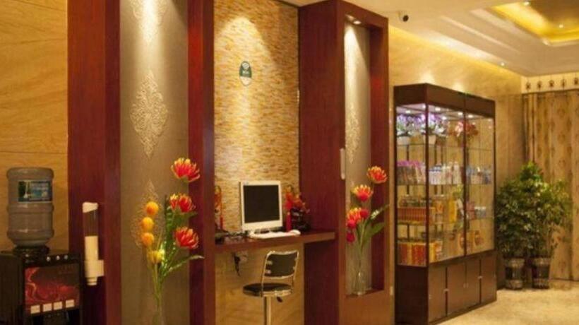 ホテル Greentree Inn Jiansu Nantong Tongzhouwan Huanghe Road Business