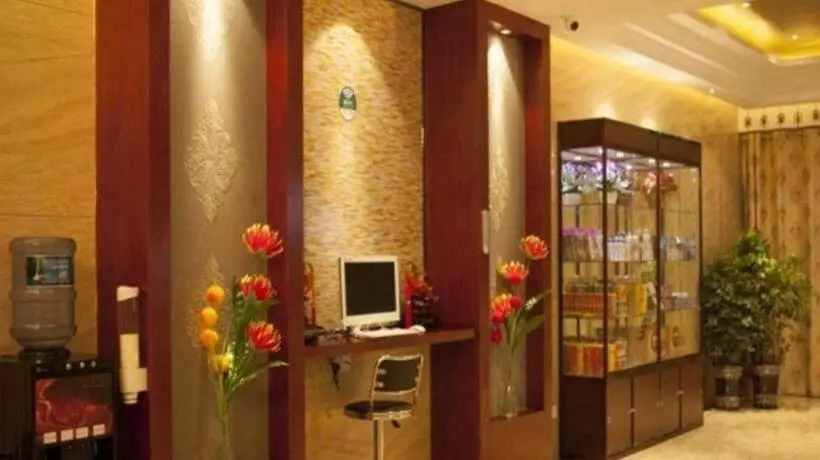 Hotelli Greentree Inn Jiansu Nantong Tongzhouwan Huanghe Road Business