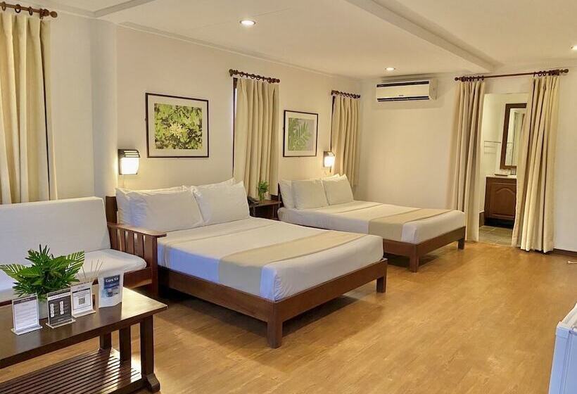 Отель Palm Beach Resort