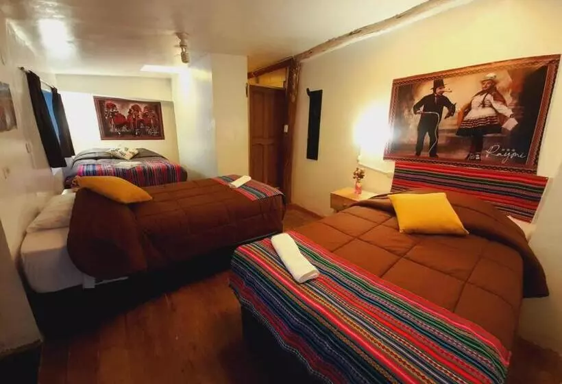 ユースホステル Hostal Raymi