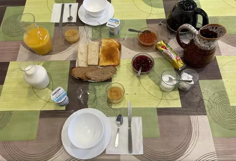 Aamiaismajoitus (B&B) Chambres Zazpiak