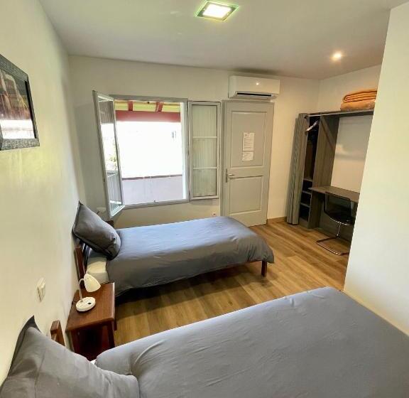 Bed and Breakfast Chambres Zazpiak