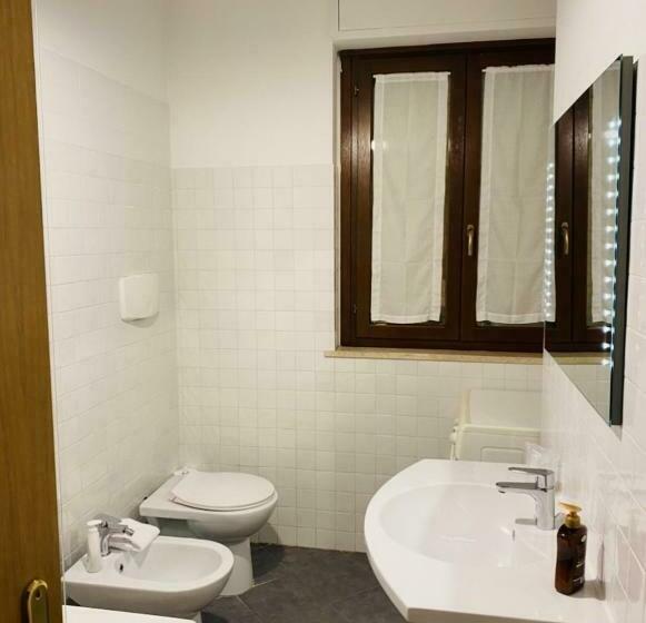 ベッドアンドブレックファースト Silio 12