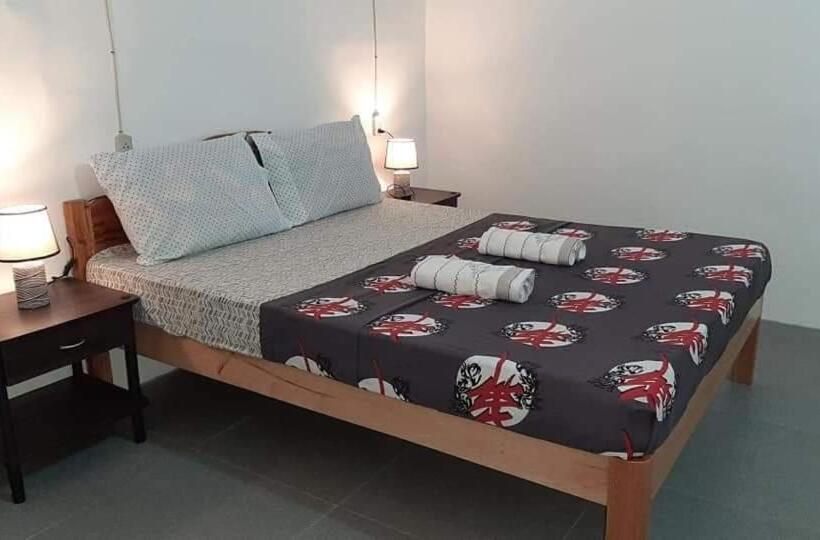 Pension A&c Aquino Guesthouse