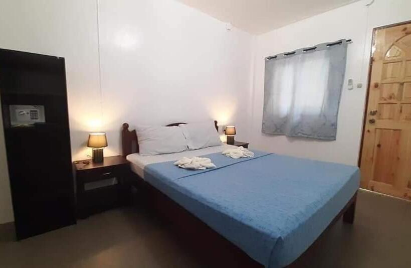 Pension A&c Aquino Guesthouse