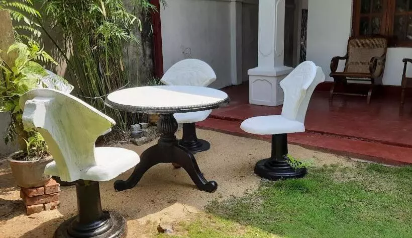 Majatalo Thambara Resort