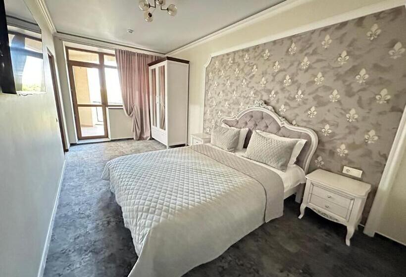 پانسیون Villa Acaem