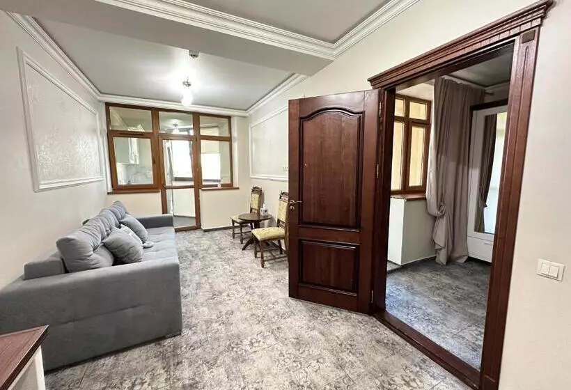 پانسیون Villa Acaem