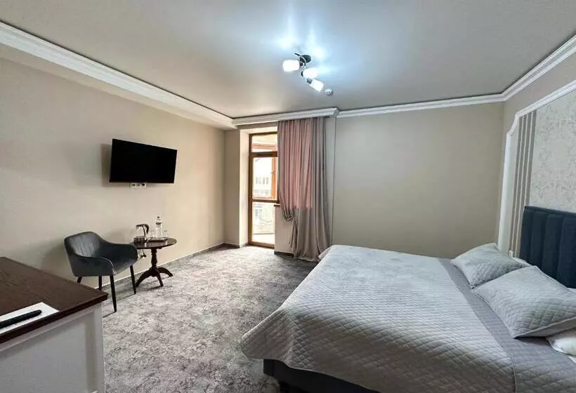 پانسیون Villa Acaem