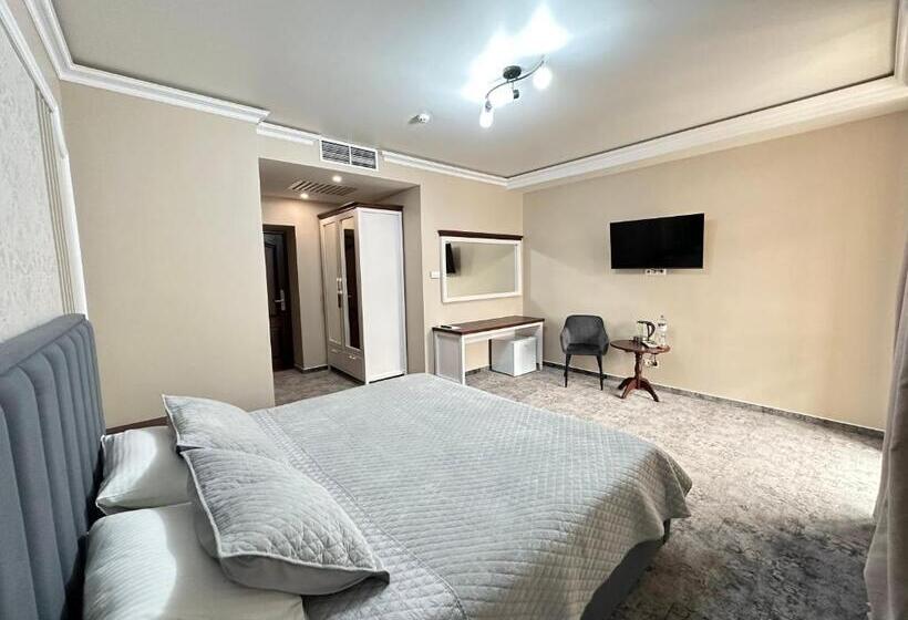 پانسیون Villa Acaem