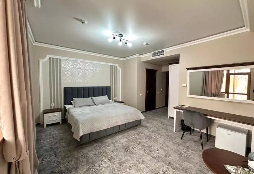 پانسیون Villa Acaem