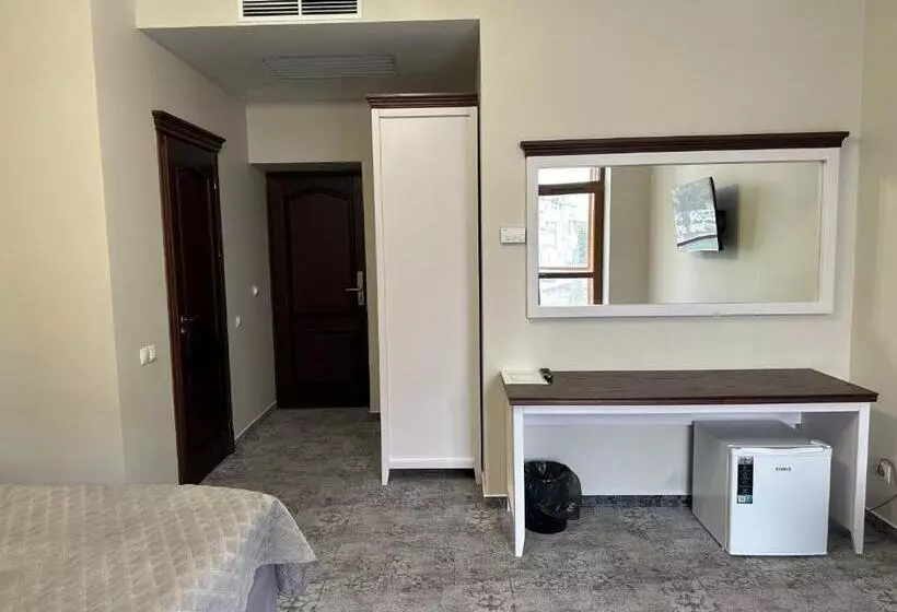 پانسیون Villa Acaem